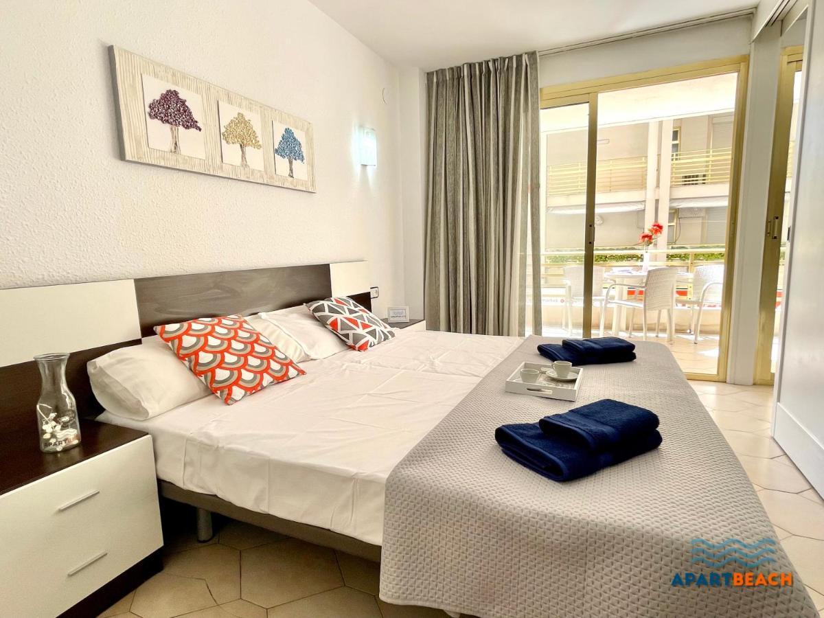 Apartbeach Novelty Climatizado Y Vistas Playa Салоу Екстериор снимка