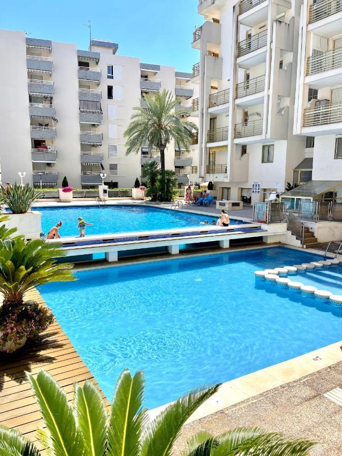 Apartbeach Novelty Climatizado Y Vistas Playa Салоу Екстериор снимка