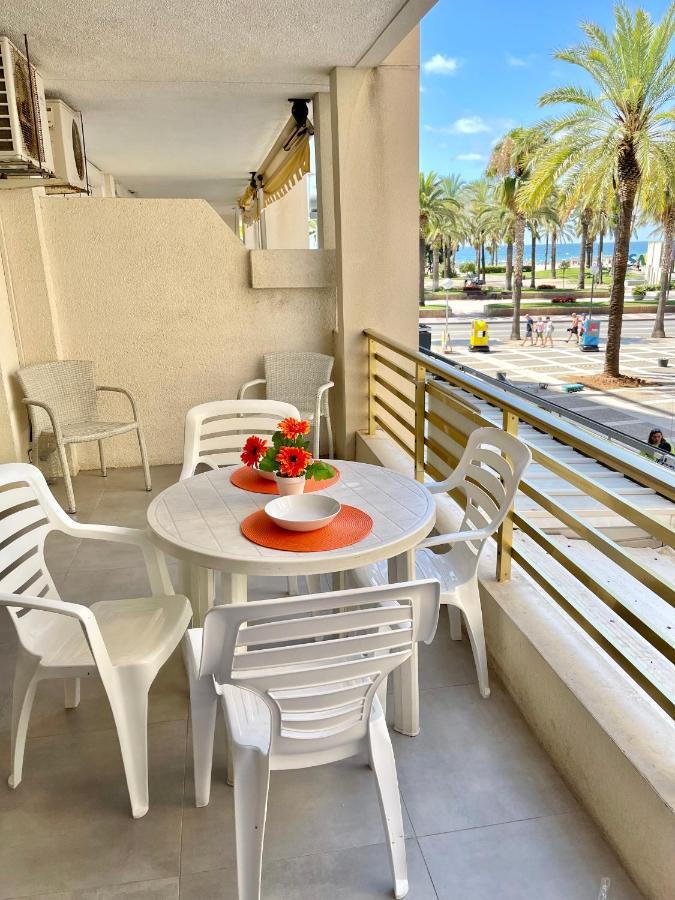 Apartbeach Novelty Climatizado Y Vistas Playa Салоу Екстериор снимка